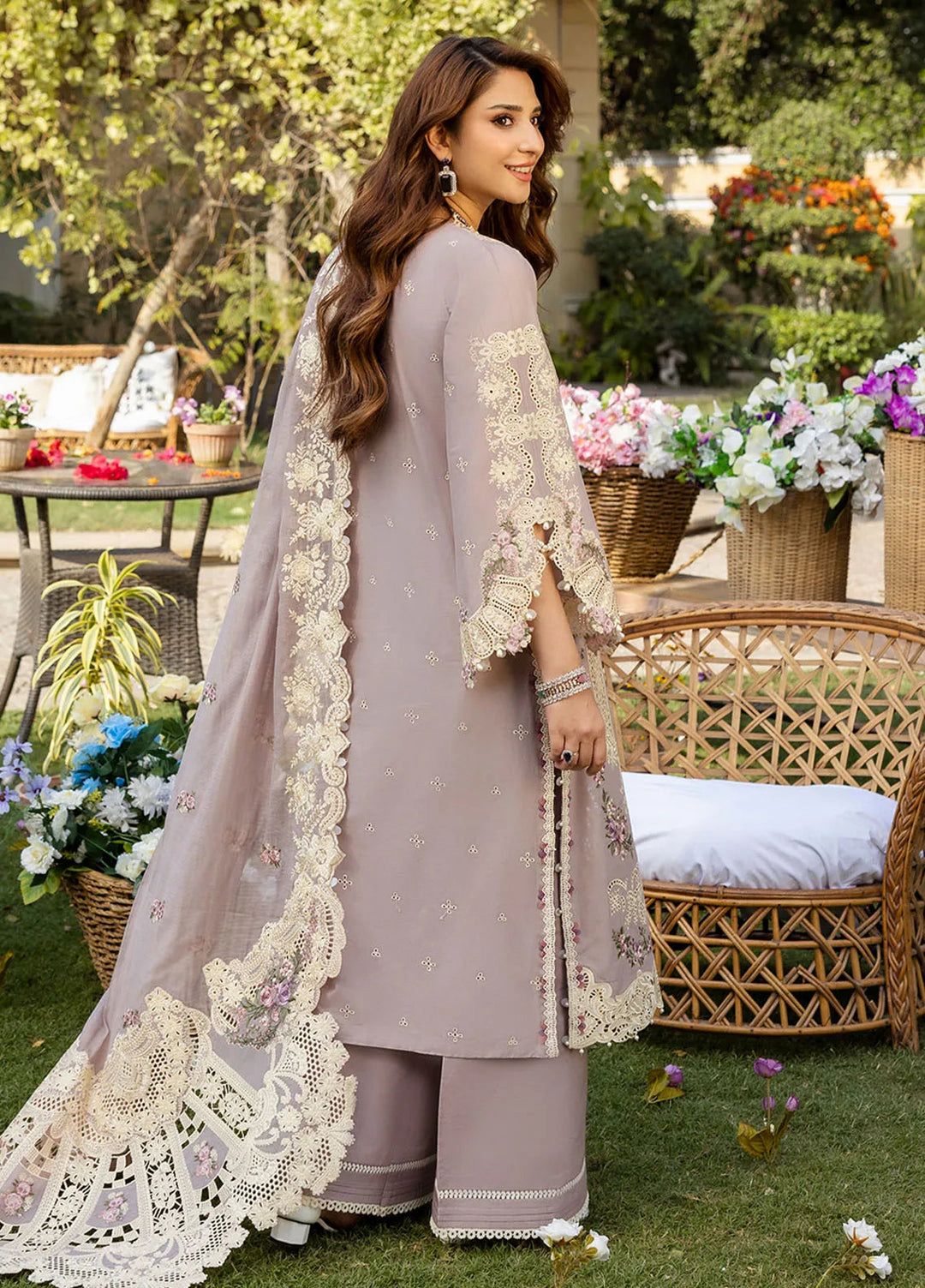 Premium 3 Piece Unstitched Embroidery Suit with Heavy Embroidered Organza Dupatta